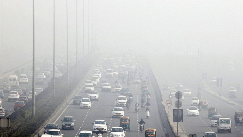دود خودروها عامل مهمی در آلودگی‌هوا